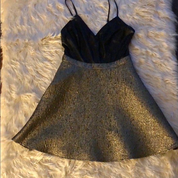Hommage Dresses & Skirts - Perfect black & gold dress. NWT! 🔥
